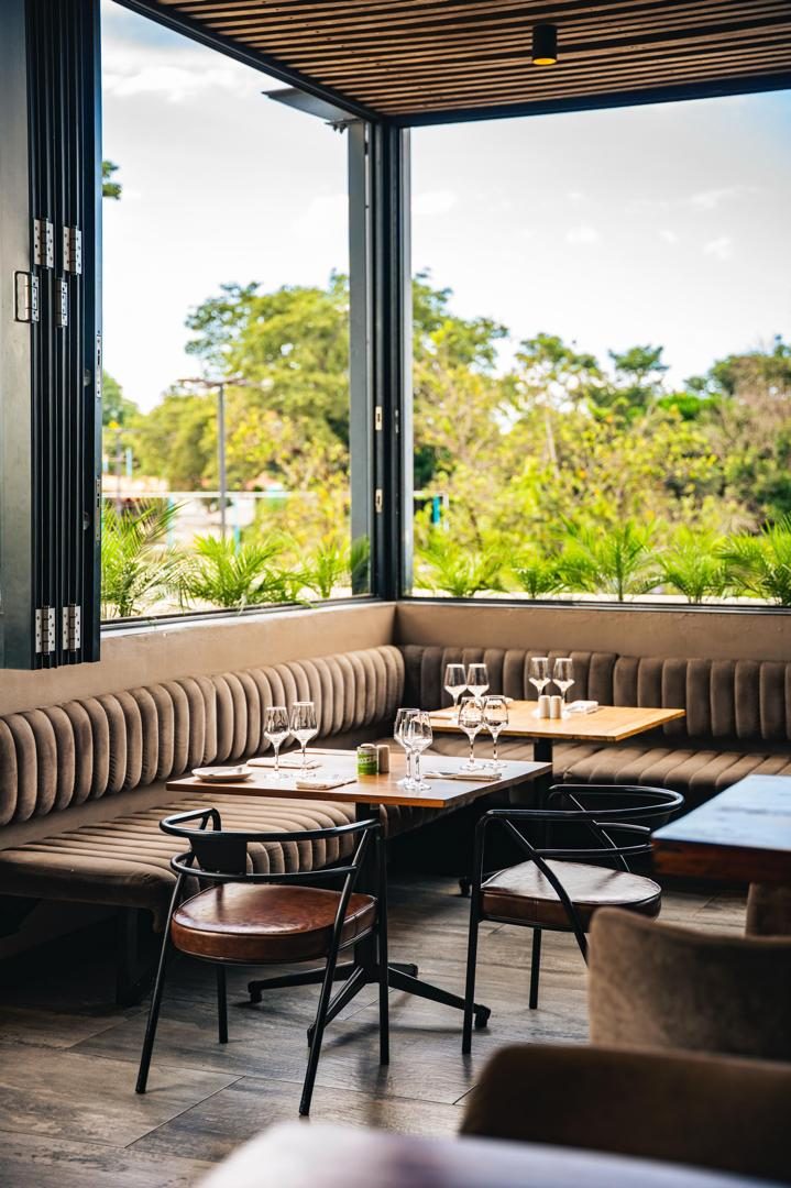 Upstate terrace corner